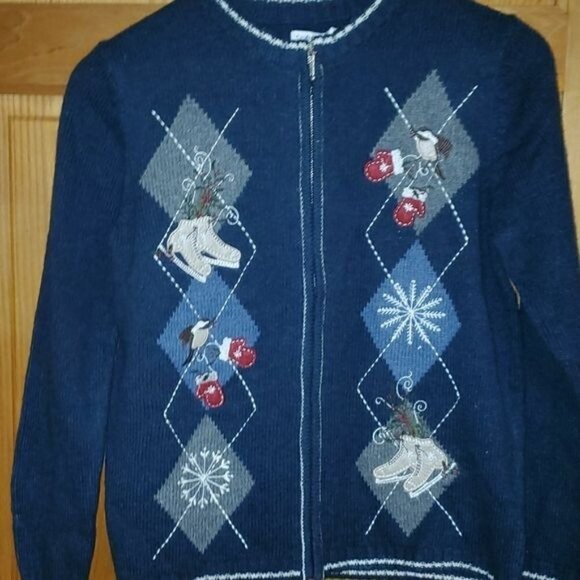 Croft & Barrow Holiday Embroider Ice Skates, Mitten Theme Full Zip Sz M Cardigan - Picture 6 of 12